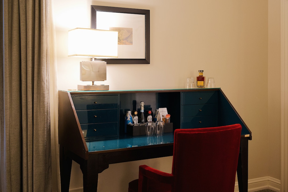 The Oxford Hotel - photo 47