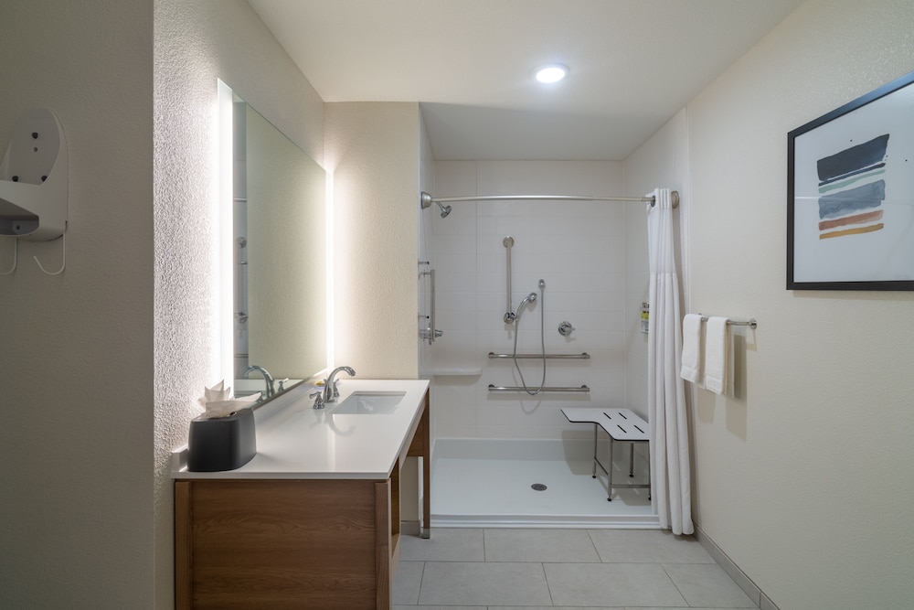 Staybridge Suites Flowood Nw Jackson by IHG - photo 36