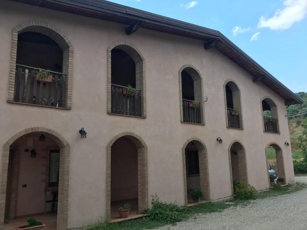 Agriturismo Pingitore — 4-Star Luxury Hotel in Luzzi, Italy