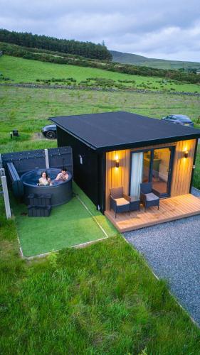 Oakwood Glamping Mourne Mountains — Newry