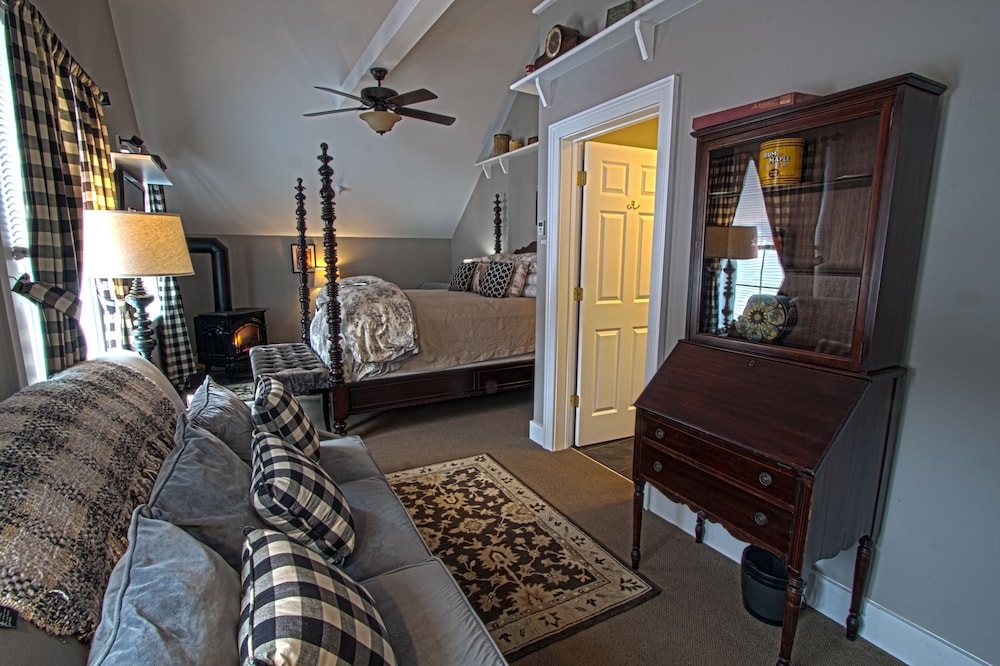 Phineas Swann Inn & Spa - photo 113