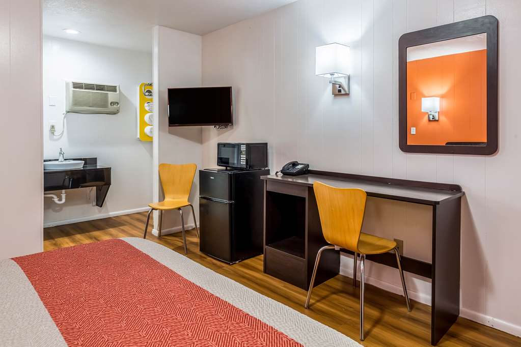 Motel 6 Tremonton UT - photo 15