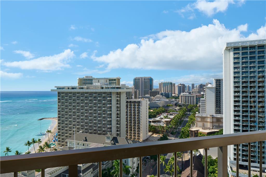Hyatt Regency Waikiki Beach Resort & Spa - photo 108