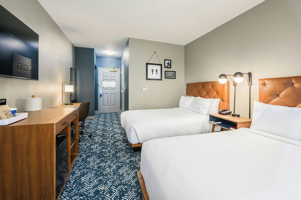 Four Points by Sheraton Bedford Manchester Airport - photo 23