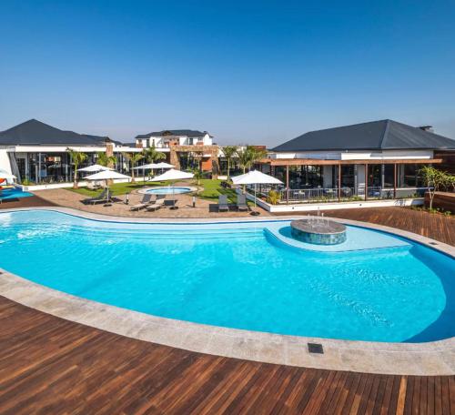 Ballito Hills 1 Bedroom Apartment — 4-Star Luxury Hotel in Ballito, South Africa