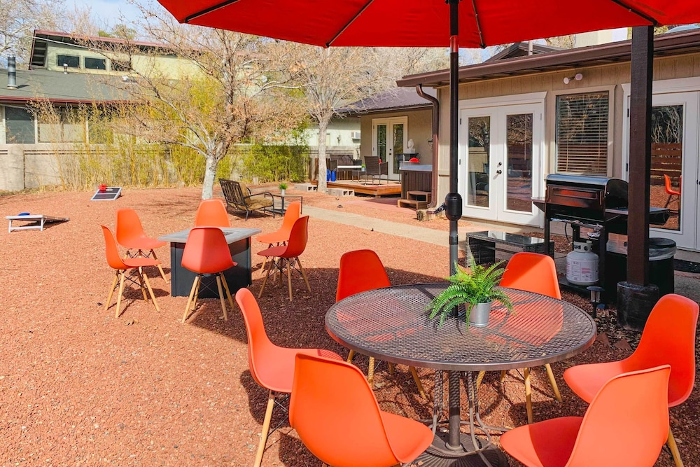 Hot Tub and Fire Pit Sedona Oasis in Sedona, United States
