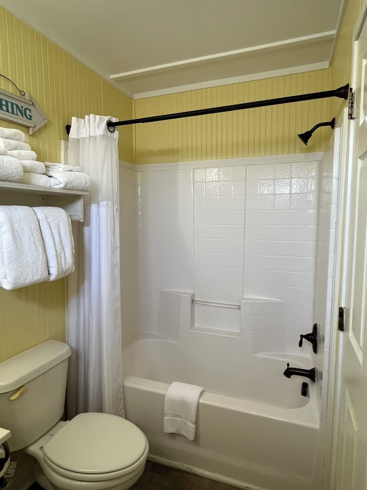 Seashell Village Resort - photo 105