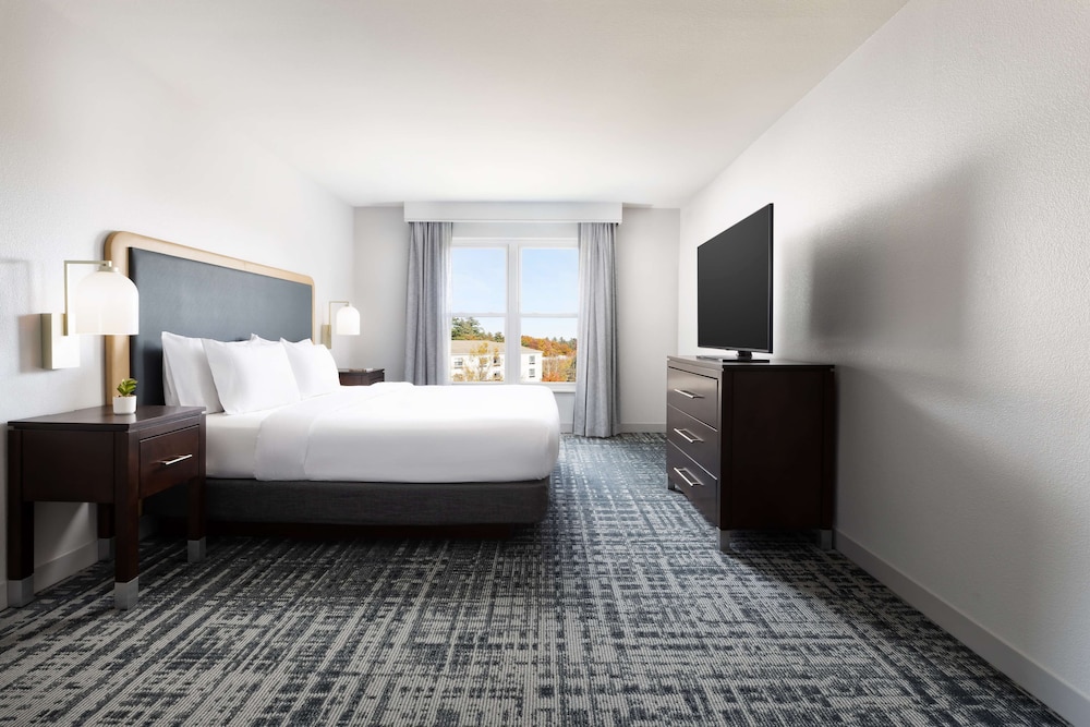 Homewood Suites by Hilton Manchester Airport - photo 13