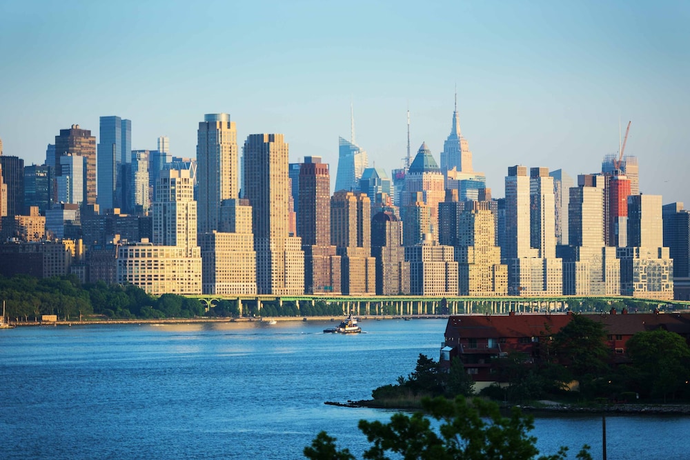 Courtyard by Marriott Edgewater NYC Area - photo 43