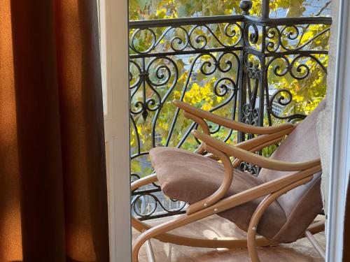 Lola Apartments — 4-Star Luxury Hotel in Tbilisi, Georgia