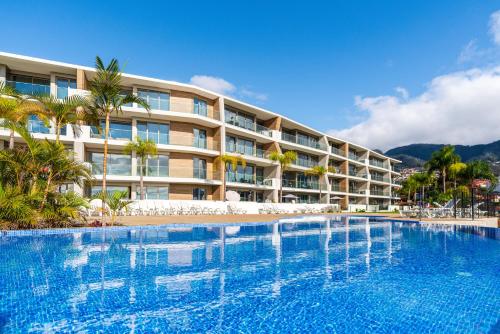 Eden Loft by Madeira Dream Stays — 4-Star Luxury Hotel in Funchal, Portugal