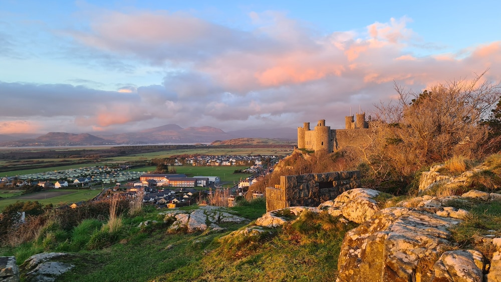Y Branwen Restaurant & Rooms Adult Only and Dog Friendly — 4-Star Luxury Hotel in Harlech, United Kingdom