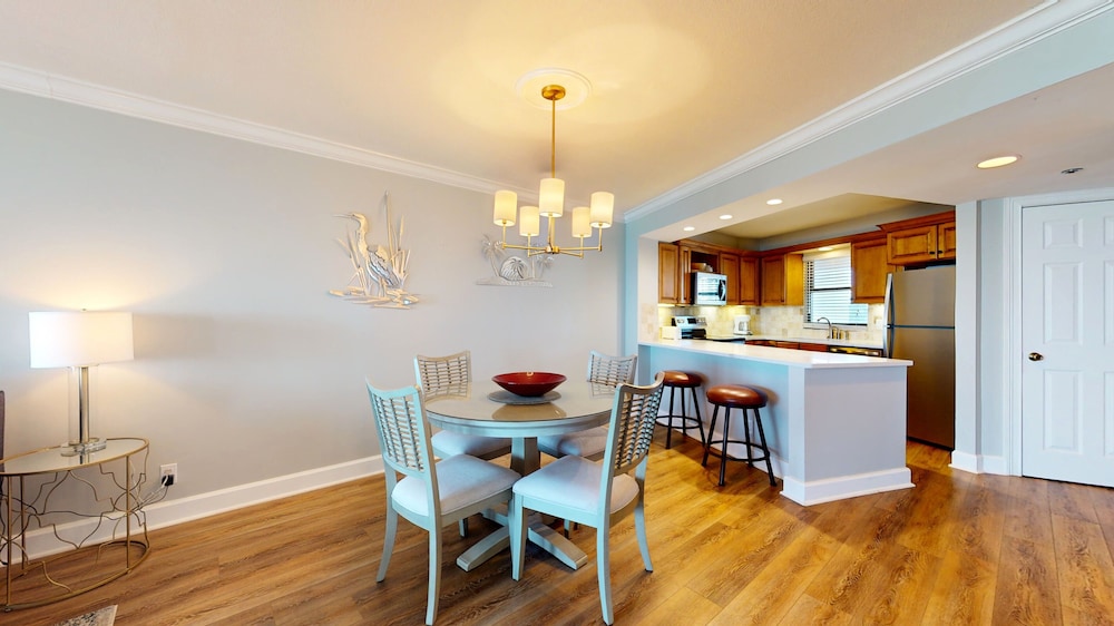Beachside Towers at Sandestin by Gibson Beach Rentals - photo 374