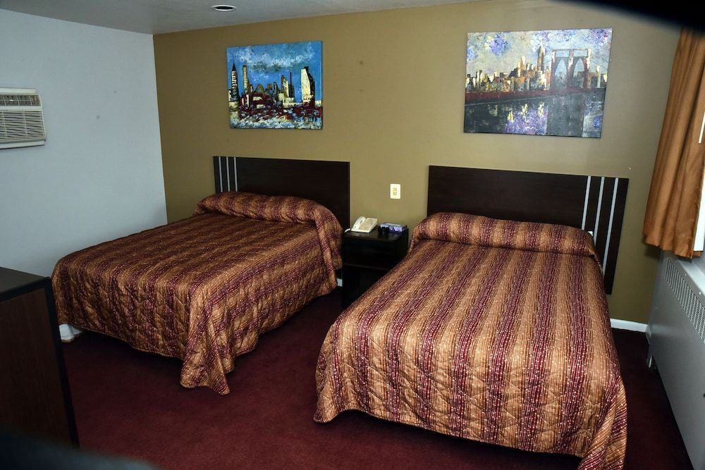 Swan Motel - photo 18