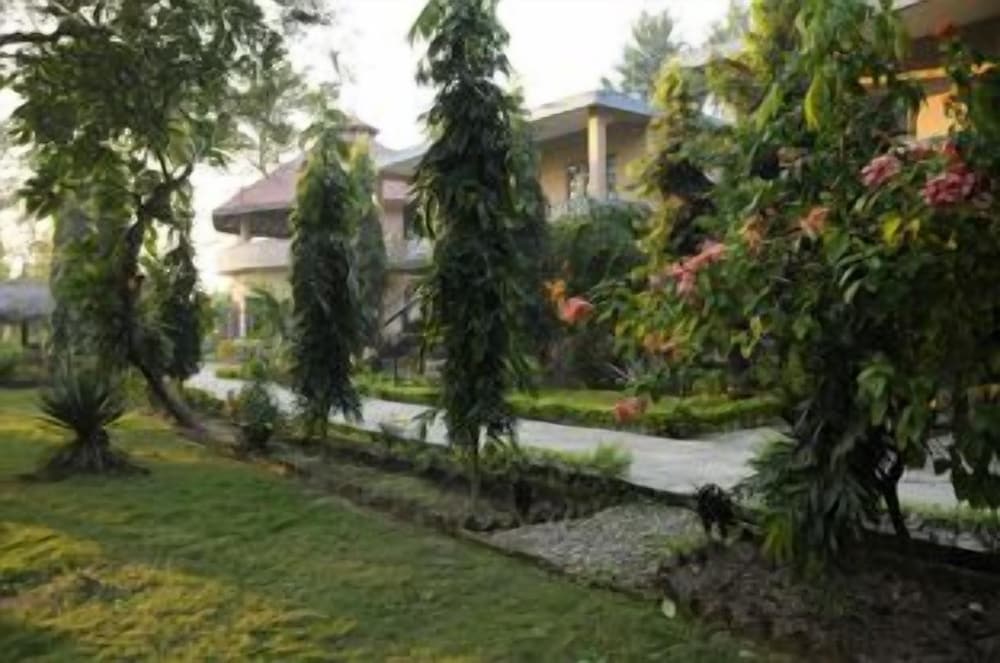 Rhino Lodge & Hotel in Bharatpur, Nepal