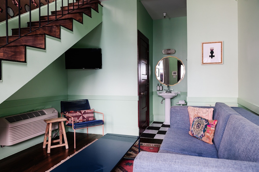 Frenchmen Hotel - photo 49