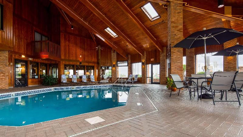 SureStay by Best Western Grove City - photo 20