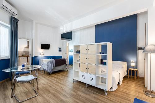 True Blue Casa Vacanze — 4-Star Luxury Hotel in Rome, Italy