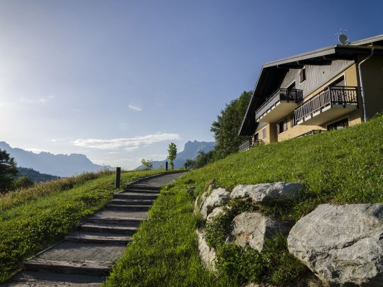 Studio Piscine Interieure Vue Mont D Arbois — Saint Gervais Les Bains