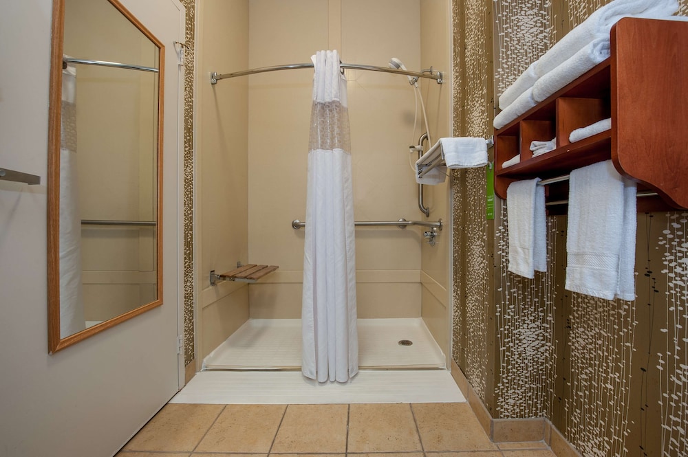 Hampton Inn by Hilton Bowling Green - photo 22