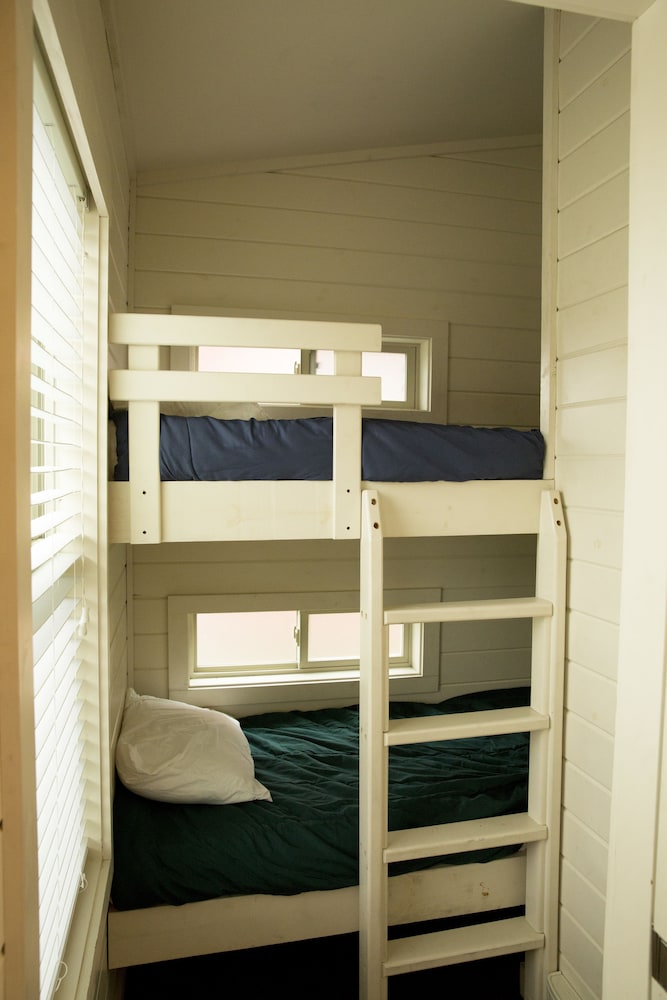 Indiana Beach Accommodations - photo 11