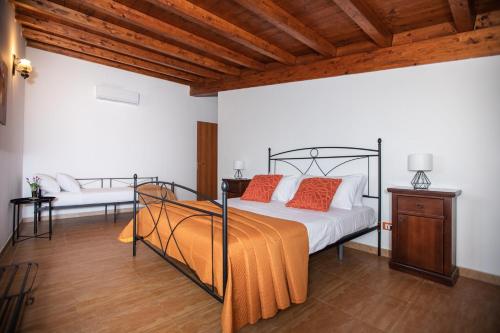 Villa Nikla — 4-Star Luxury Hotel in Siracusa, Italy