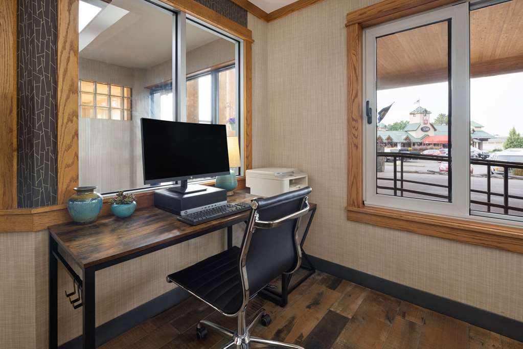 Days Inn & Suites by Wyndham Bozeman - photo 34