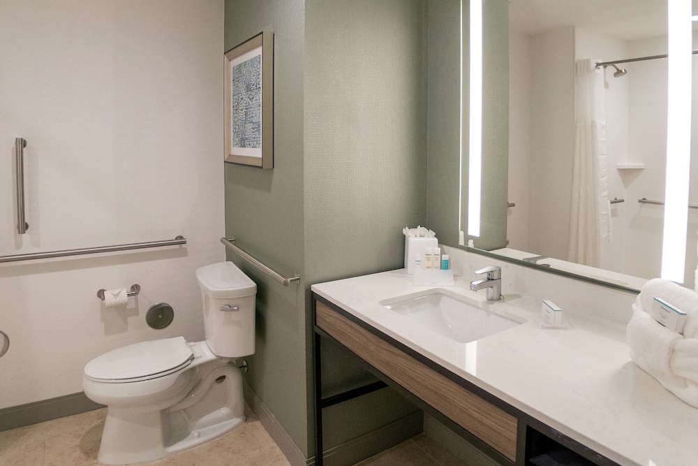 Hilton Garden Inn Spartanburg - photo 34