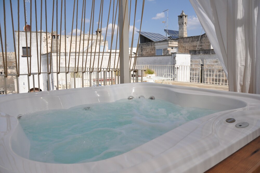 Vico Degli Ebrei in Leverano, Italy