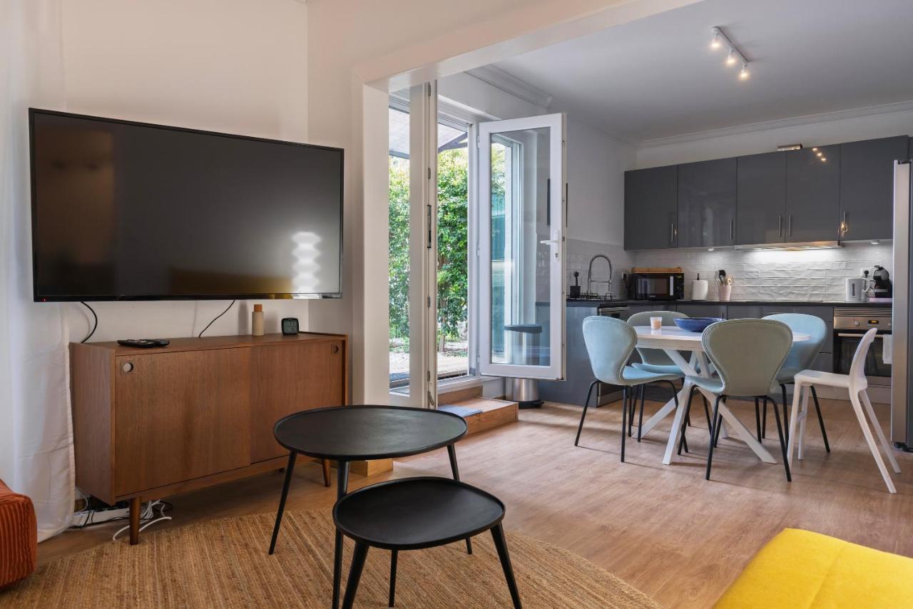 Central Cascais Terrace Apartment — 4-Star Luxury Hotel in Cascais, Portugal