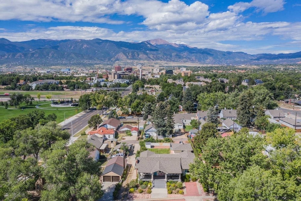 5BR Mnt Viewsdowntown Luxuryfirepit & RV Parking - photo 64