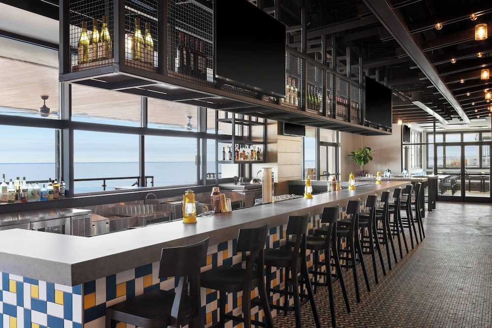 Delta Hotels by Marriott Virginia Beach Waterfront Suites - photo 38