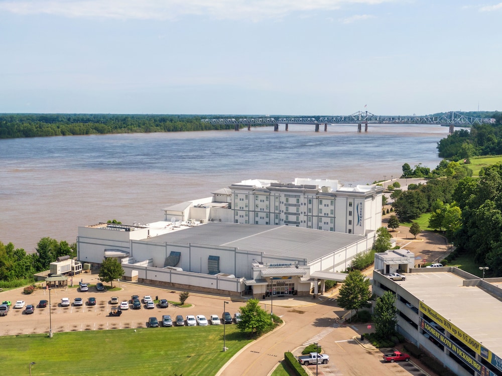 Riverwalk Casino Hotel - photo 17