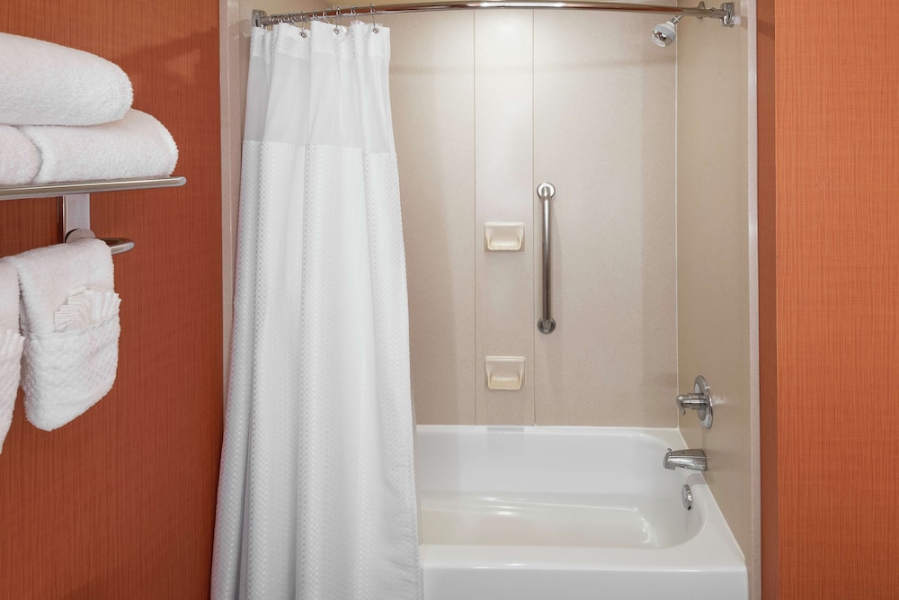 Embassy Suites by Hilton St. Louis St. Charles - photo 20