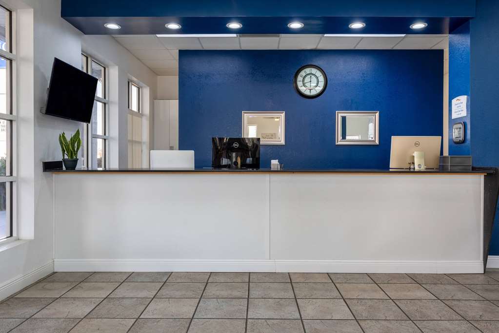 Baymont by Wyndham Marianna - photo 3