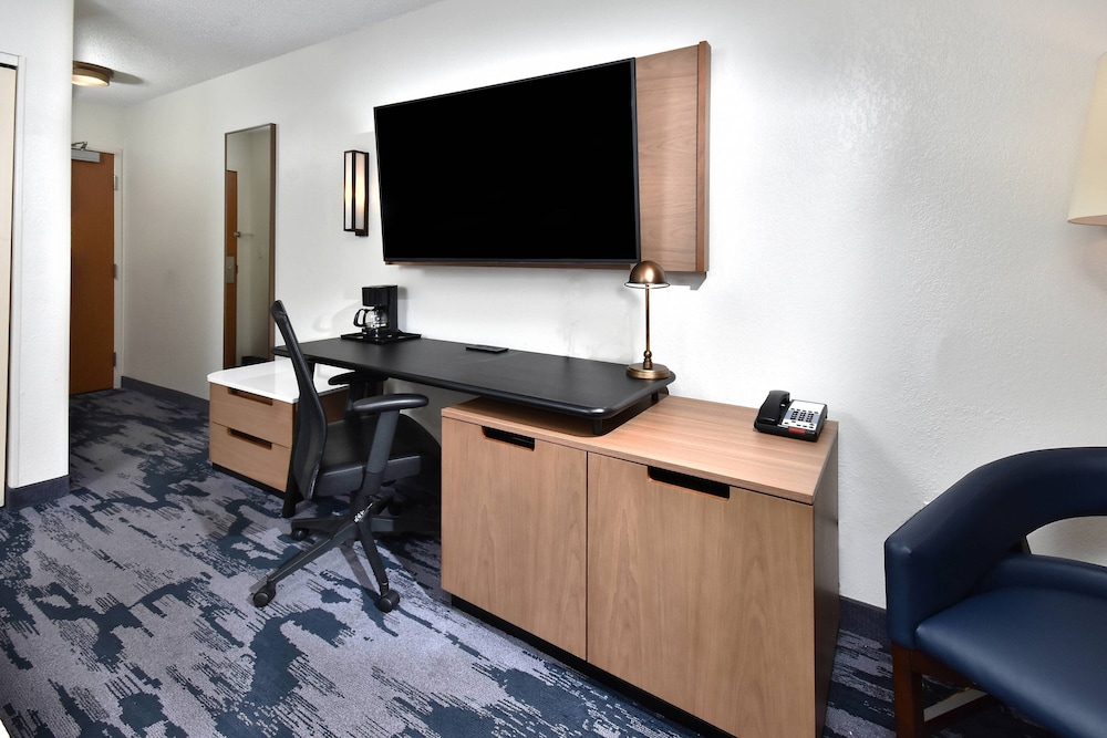 Fairfield by Marriott Inn & Suites Richmond Innsbrook - photo 11