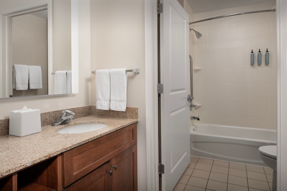 Residence Inn by Marriott Fayetteville Cross Creek - photo 27