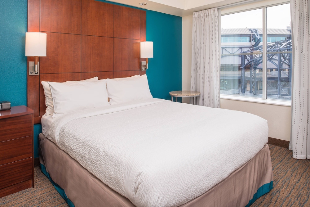Residence Inn by Marriott Pittsburgh North Shore - photo 25