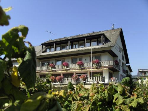 Haus Klosterblick — 4-Star Luxury Hotel in Krov, Germany