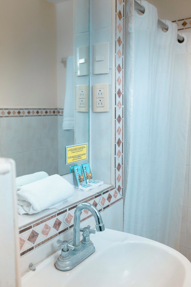 Hotel Suites Kino
