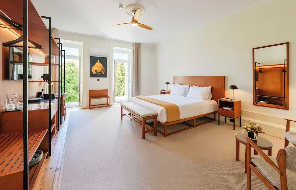 Rosário Suites Townhouse — 4-Star Luxury Hotel in Porto, Portugal