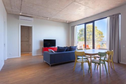 2BR luxury apartment with 2 Balconies in historic Tbilisi