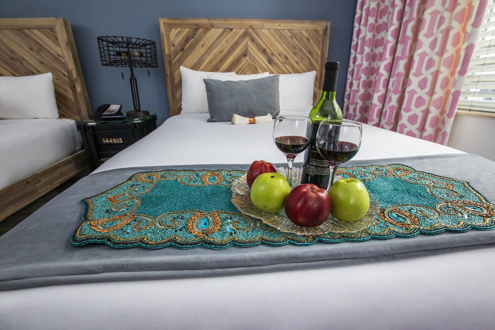 The Whitelaw Hotel - photo 11