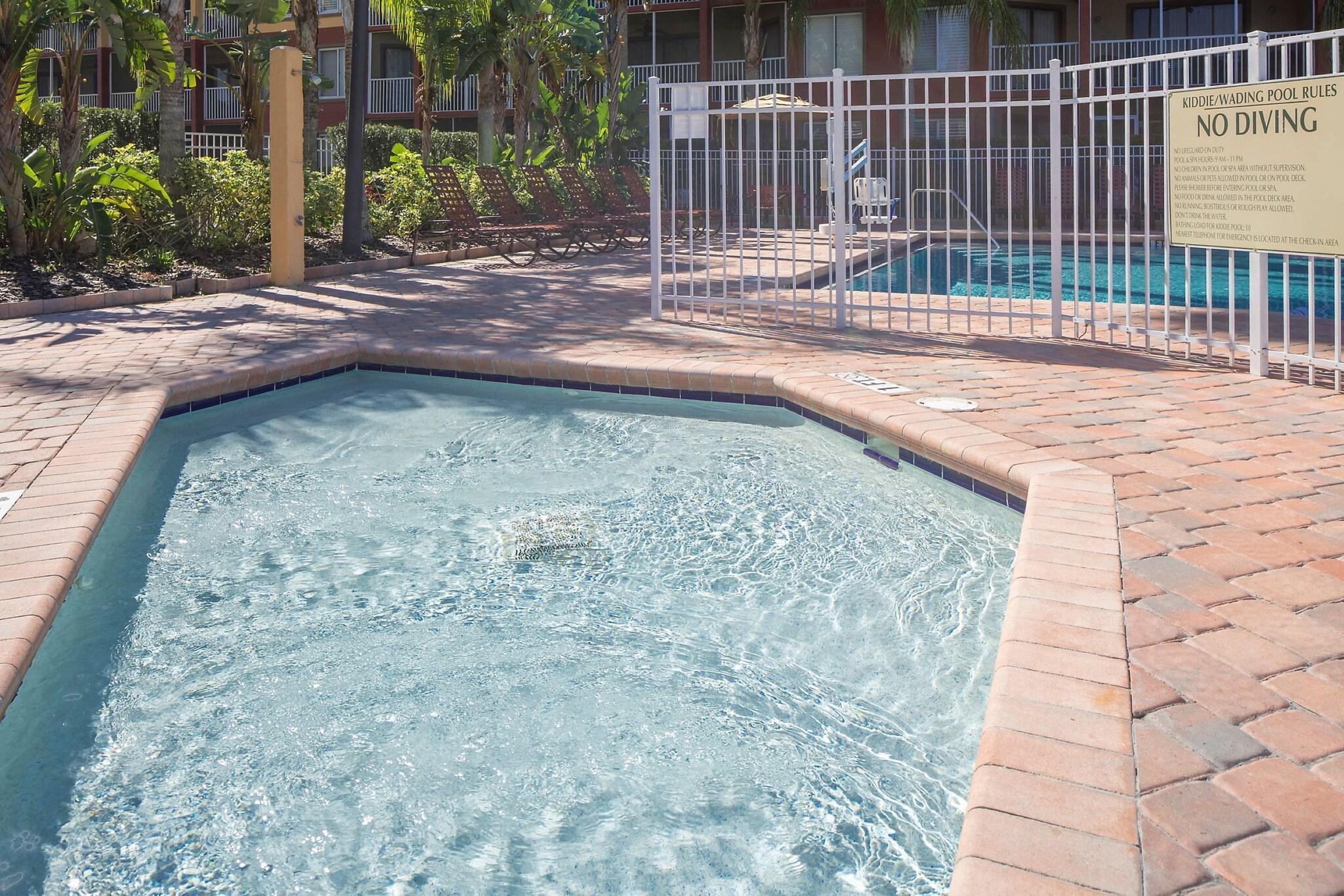 Orlando's Sunshine Resort - photo 21