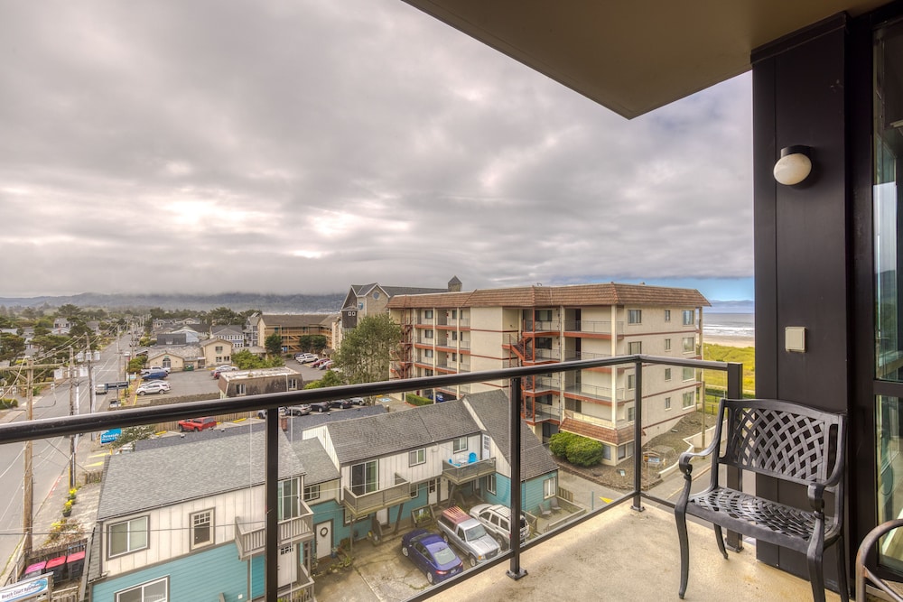 Sand & Sea Resort Condominiums - photo 748