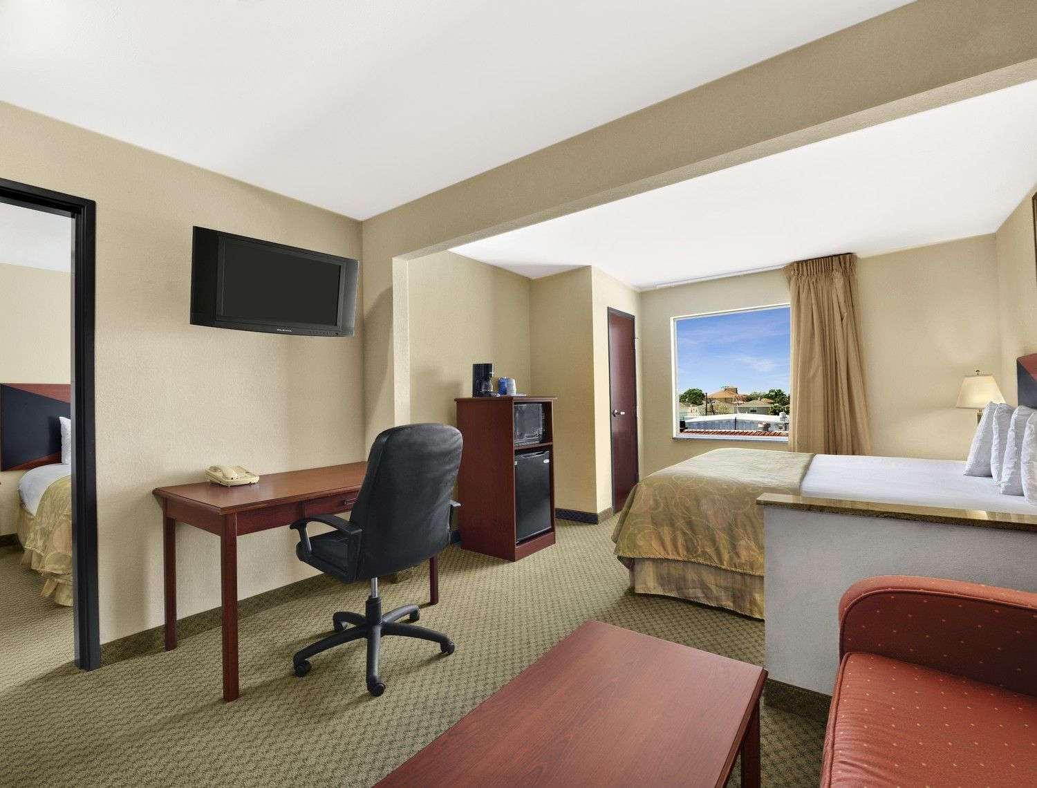 Baymont by Wyndham Marrero - photo 18