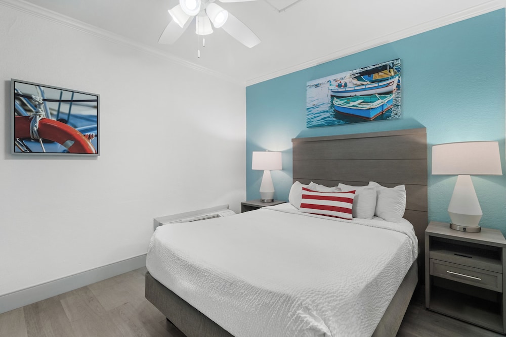 Compass Cove Resort - photo 86