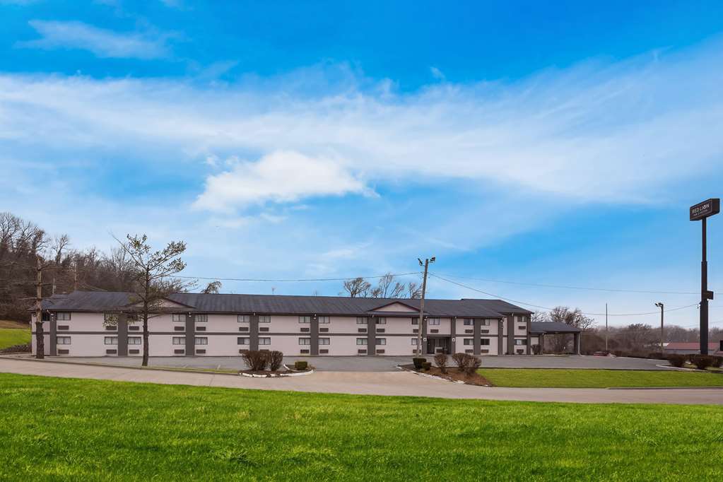Red Lion Inn & Suites Caseyville — hotel in Caseyville