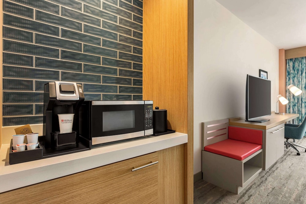 Hilton Garden Inn Nashville West End Avenue - photo 8