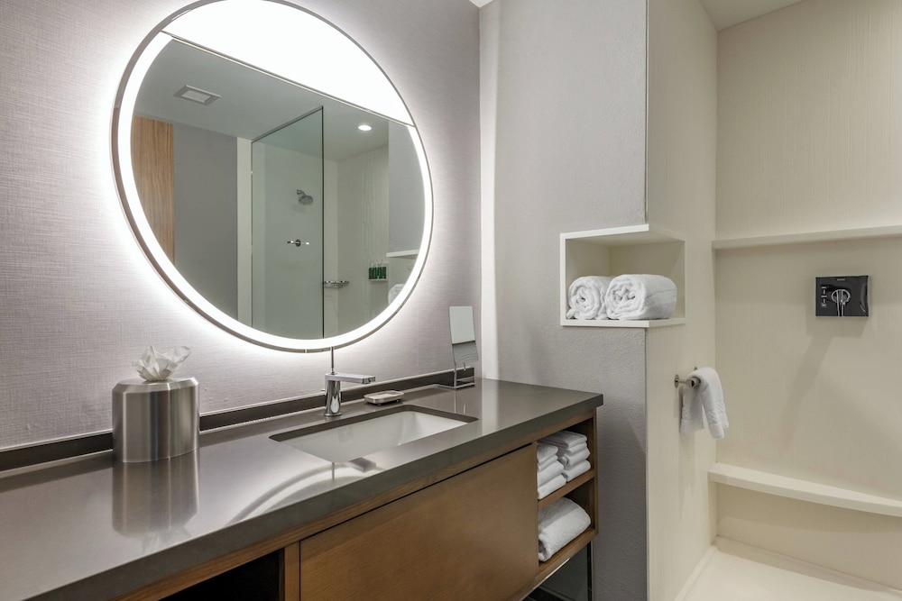 Courtyard by Marriott Fort Lauderdale Downtown - photo 23